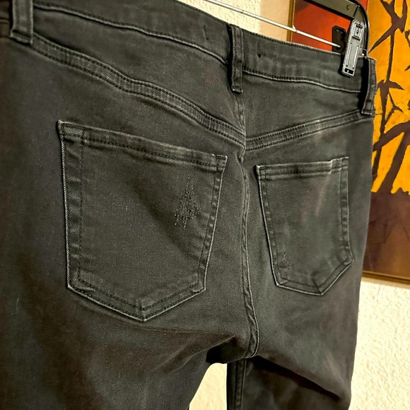 Free People distressed black skinny jeans size 26 - Picture 3 of 7